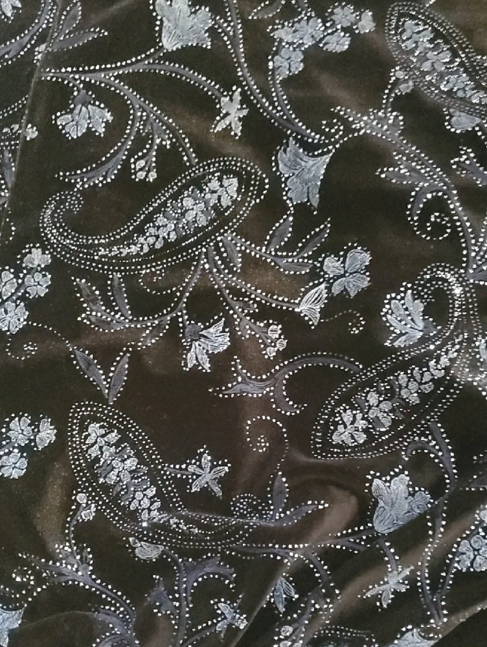 Studio Black Sleeveless Wrap Camisole with Blue Paisley Velvet Print - Picture 11 of 12